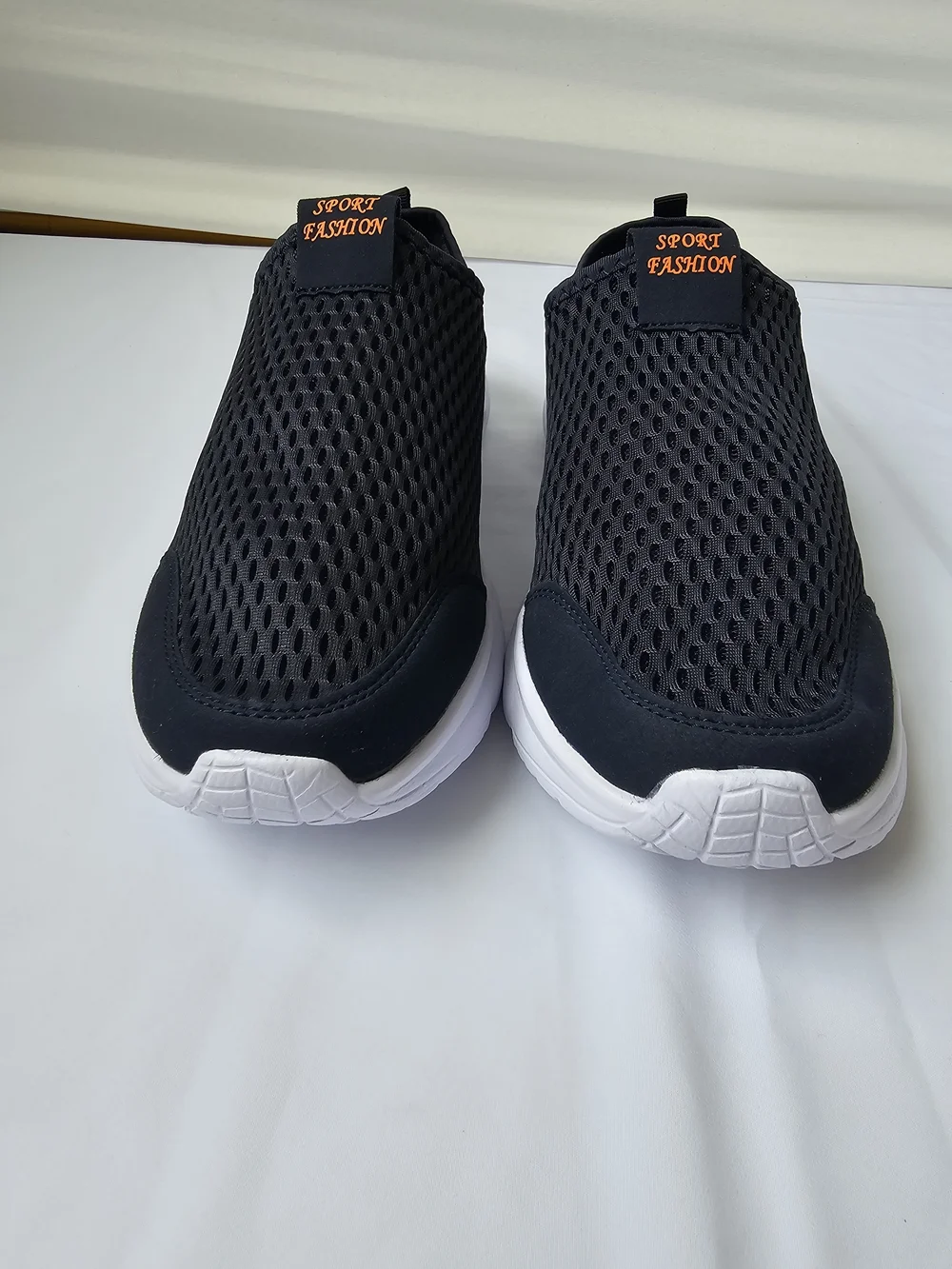 Men's Lightweight Breathable Mesh Slip-On Sneakers - Size 43 (US 9.5-10)